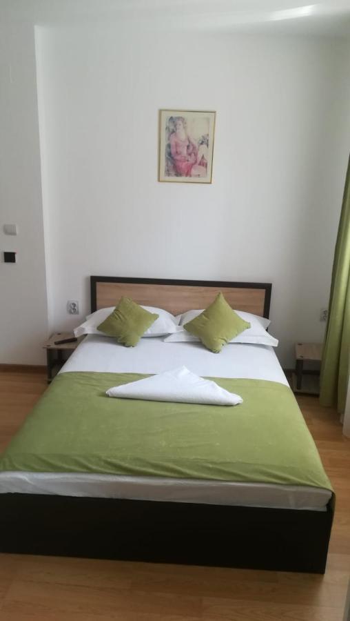 Casa Roa Hotel Slănic Buitenkant foto