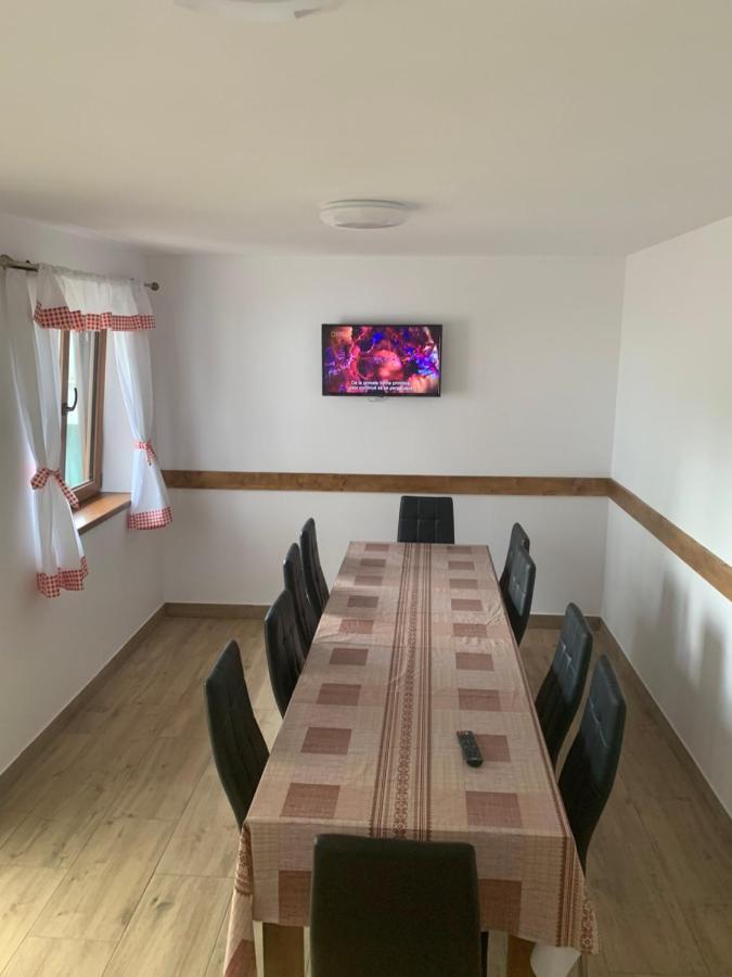 Casa Roa Hotel Slănic Buitenkant foto